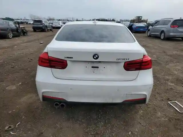 WBA8D9G58JNU66872 2018 BMW 3 SERIES-5