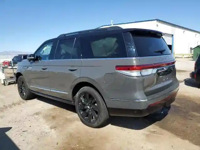 5LMJJ2TG1REL18997 2024 LINCOLN NAVIGATOR-1