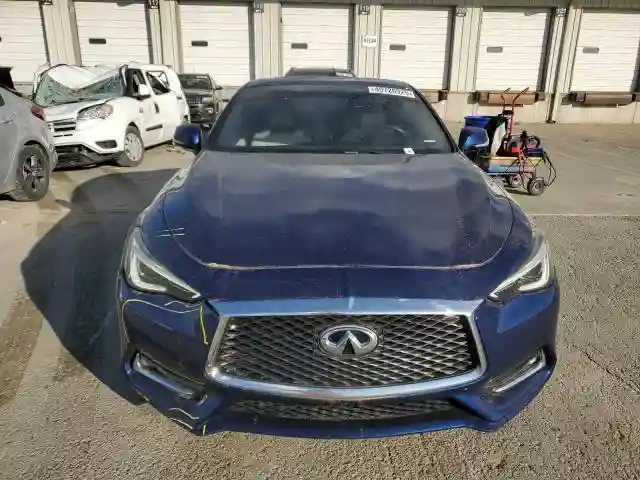 JN1EV7EL8HM552436 2017 INFINITI Q60-4
