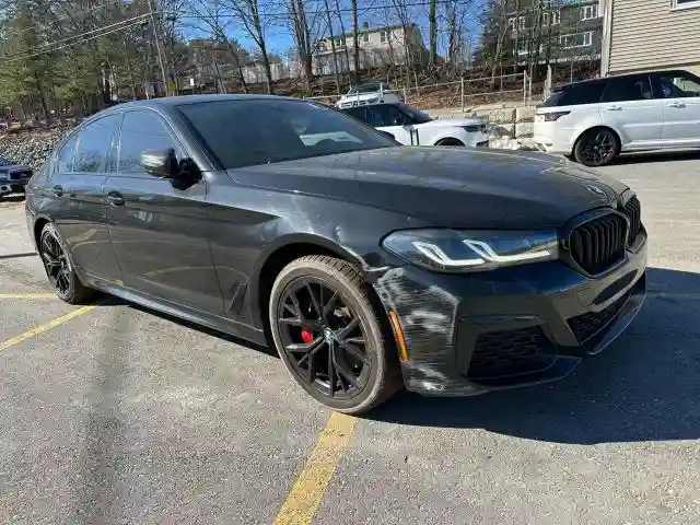 WBA13AG00MCG70580 2021 BMW 5 SERIES-3