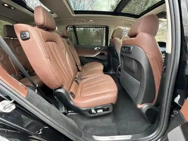 5UXCW2C09M9D98542 2021 BMW X7-5