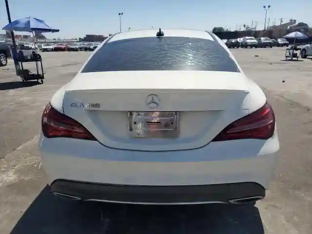 WDDSJ4EB1JN546811 2018 MERCEDES-BENZ CLA-CLASS-5