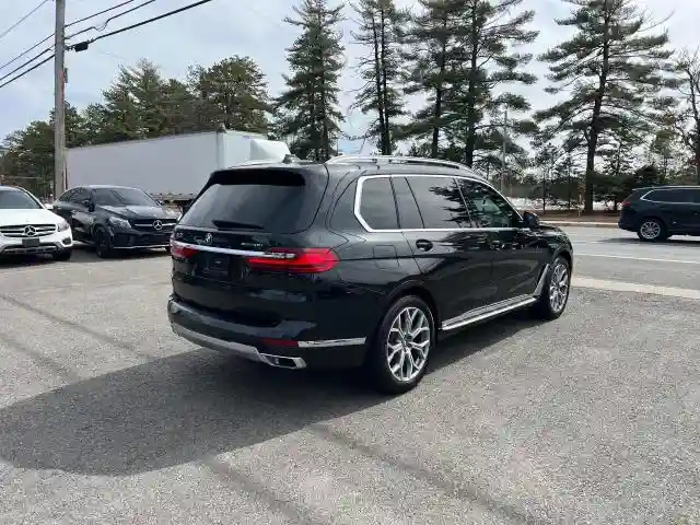5UXCW2C57K0E74188 2019 BMW X7-3