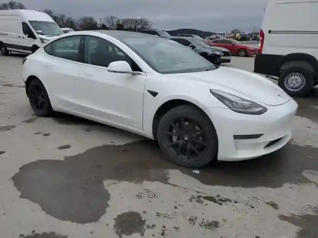 5YJ3E1EB4LF790679 2020 TESLA MODEL 3-3