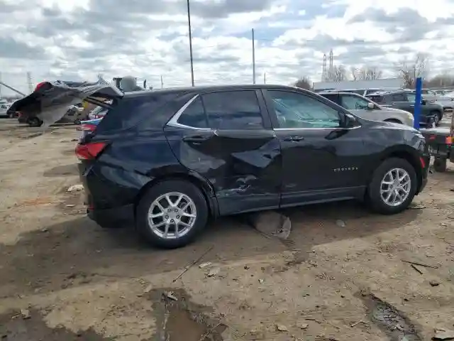3GNAXKEV5NL204472 2022 CHEVROLET EQUINOX-2