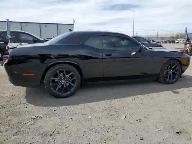 2C3CDZBT0MH610516 2021 DODGE CHALLENGER-2