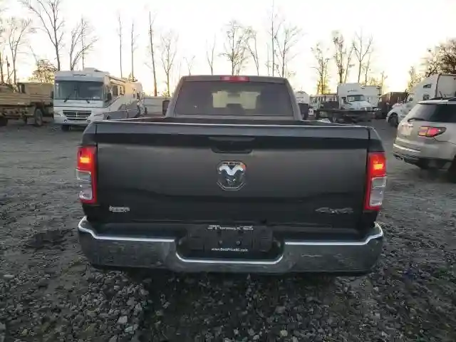 3C6UR5HL6RG216485 2024 RAM 2500-5
