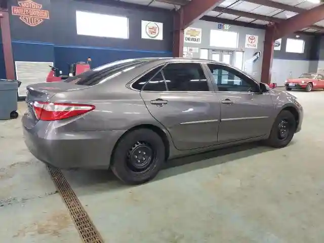 4T1BF1FK5HU355669 2017 TOYOTA CAMRY-2