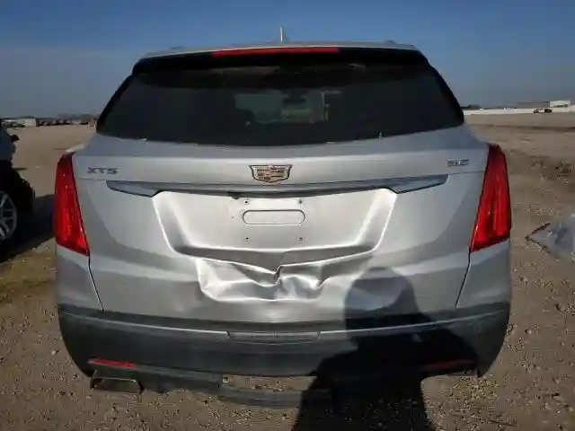 1GYKNCRS4JZ140074 2018 CADILLAC XT5-5
