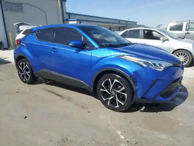 NMTKHMBX1MR123925 2021 TOYOTA C-HR-3