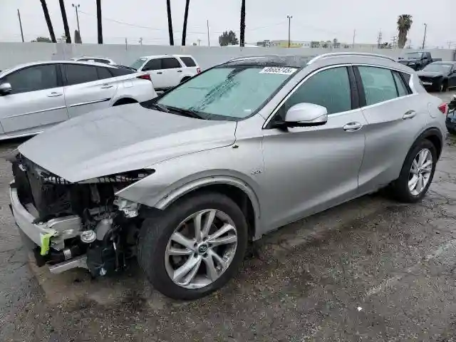 SJKCH5CP4KA011380 2019 INFINITI QX30-0
