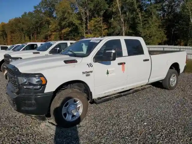 3C63R3GJ2RG242517 2024 RAM 3500-0