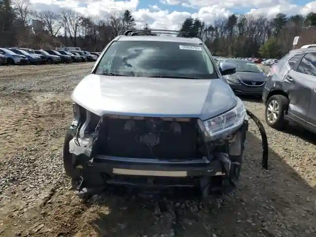 5TDJZRFH9HS445695 2017 TOYOTA HIGHLANDER-4