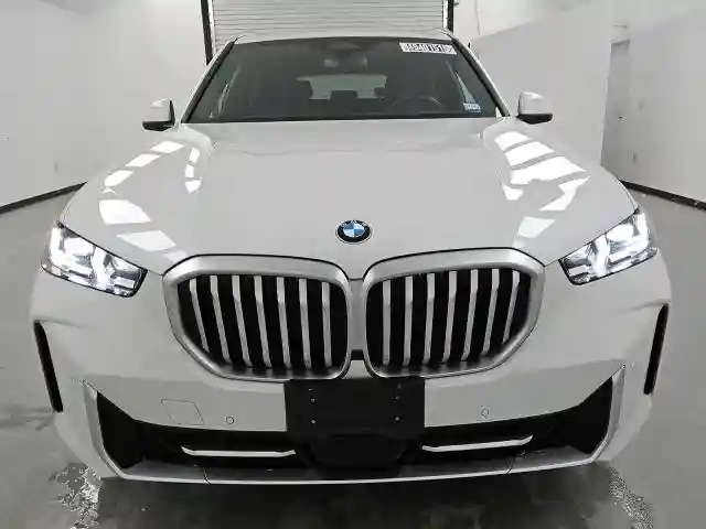 5UX23EU01R9T52728 2024 BMW X5-4