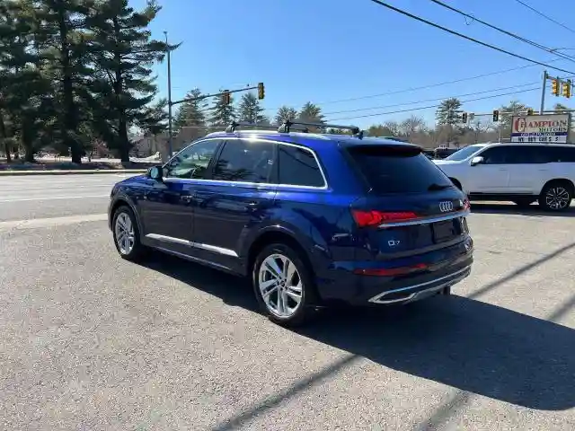 WA1AXAF70MD025287 2021 AUDI Q7-2