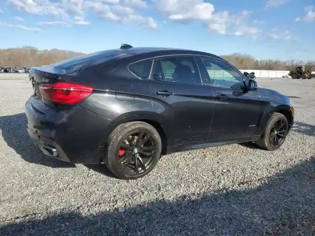 5UXKU2C53J0X51027 2018 BMW X6-2