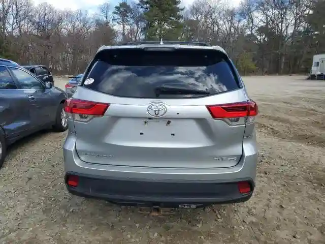5TDJZRFH9HS445695 2017 TOYOTA HIGHLANDER-5