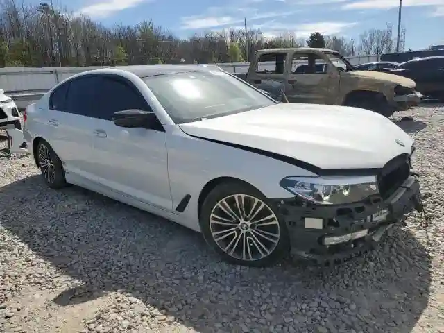 WBAJE7C55JWA04064 2018 BMW 5 SERIES-3