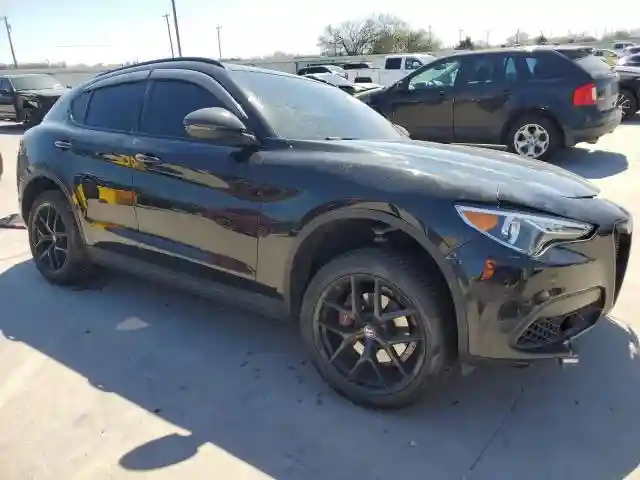 ZASPAJAN4L7C92153 2020 ALFA ROMEO STELVIO-3