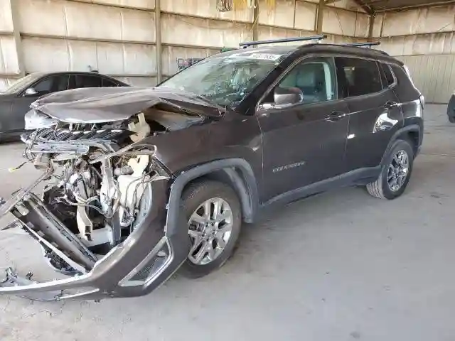 3C4NJDCB4JT232595 2018 JEEP COMPASS-0