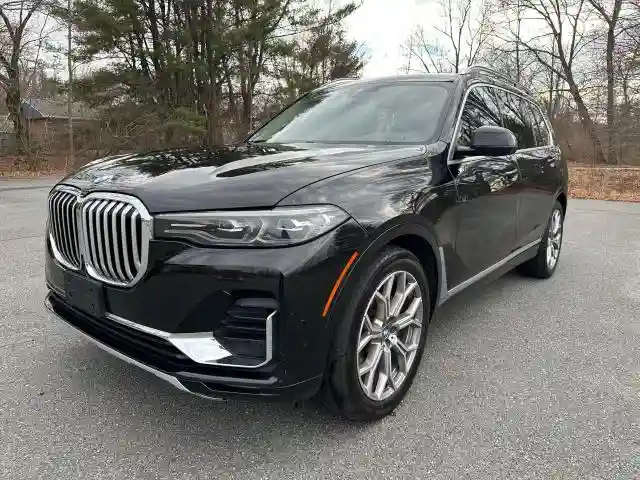 5UXCW2C09M9D98542 2021 BMW X7-1