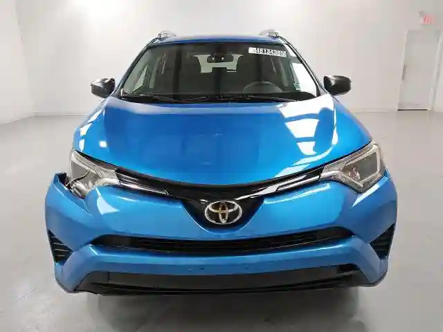 JTMBFREV5JD256838 2018 TOYOTA RAV4-4