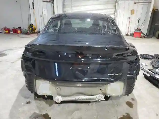 5YJ3E1EB8RF793027 2024 TESLA MODEL 3-5