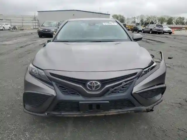 4T1G11AK3MU465772 2021 TOYOTA CAMRY-4
