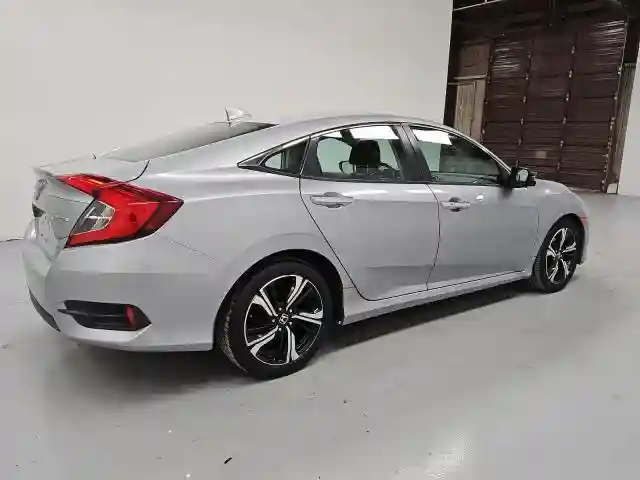 19XFC1F9XHE200478 2017 HONDA CIVIC-2
