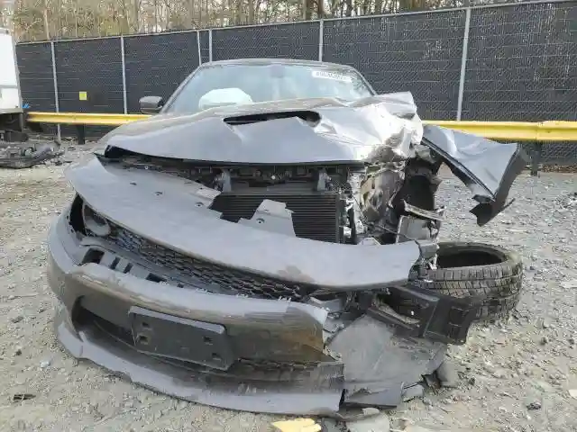 2C3CDXGJ8KH527540 2019 DODGE CHARGER-4