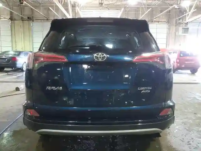 JTMDFREVXJJ256067 2018 TOYOTA RAV4-5