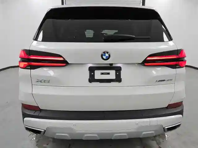 5UX23EU01R9T52728 2024 BMW X5-5