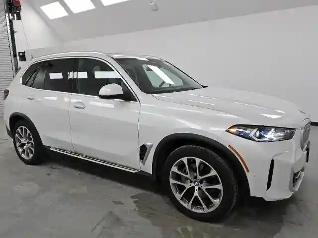 5UX23EU01R9T52728 2024 BMW X5-3