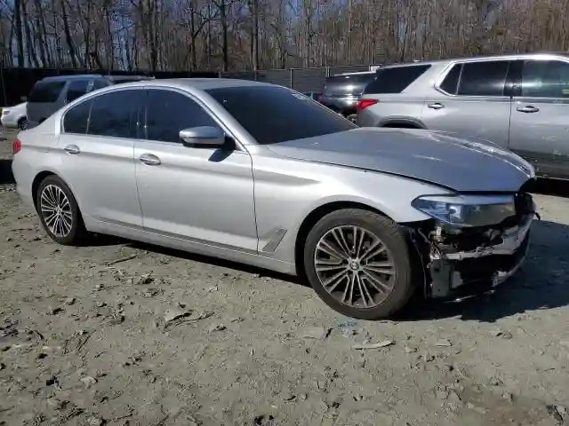 WBAJA7C51JWA74673 2018 BMW 5 SERIES-3