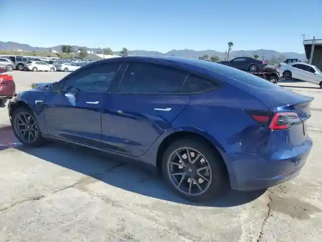 5YJ3E1EA3PF552397 2023 TESLA MODEL 3-1