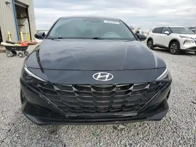 KMHLM4AJ9PU039460 2023 HYUNDAI ELANTRA-4