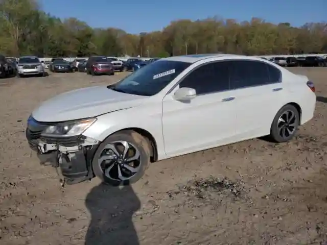 1HGCR3F83GA035719 2016 HONDA ACCORD-0