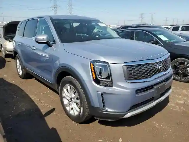 5XYP24HC1LG015751 2020 KIA TELLURIDE-3