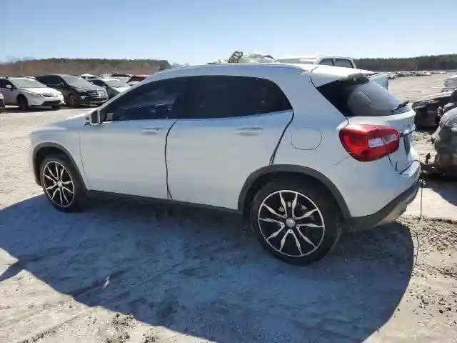WDCTG4EB2GJ215274 2016 MERCEDES-BENZ GLA-CLASS-1