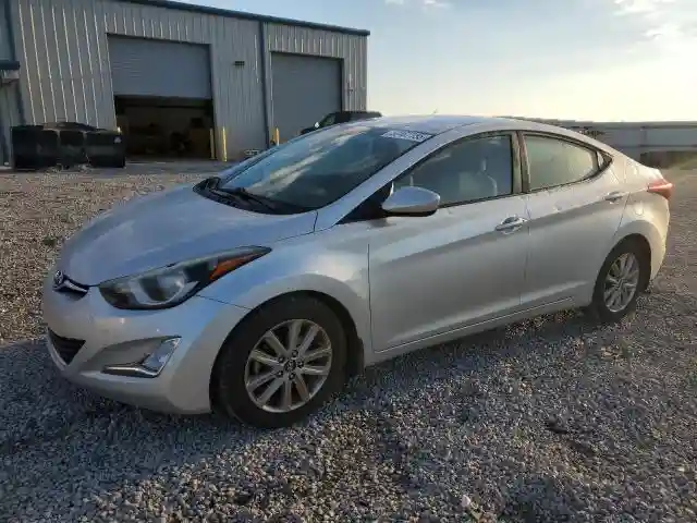 5NPDH4AE4GH722774 2016 HYUNDAI ELANTRA-0