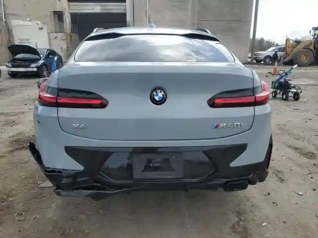 5UX43DT05R9U81172 2024 BMW X4-5