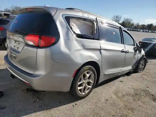 2C4RC1BG5HR570625 2017 CHRYSLER PACIFICA-2