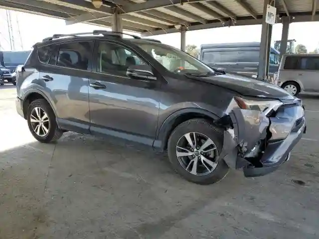 JTMRFREV5JJ739620 2018 TOYOTA RAV4-3
