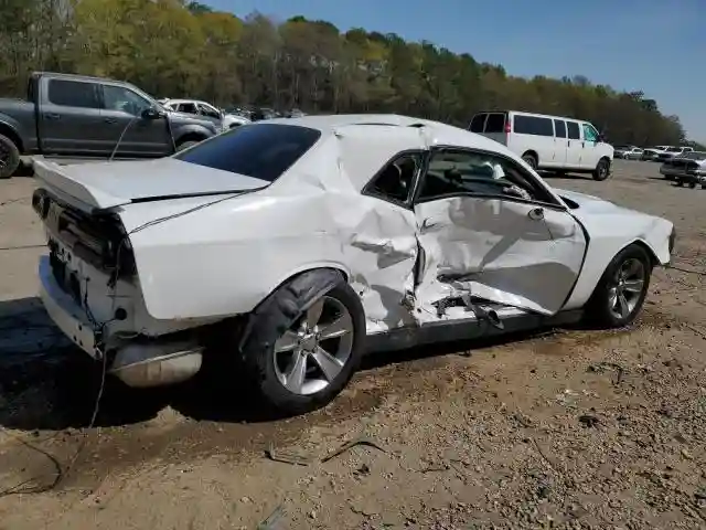 2C3CDZAG0KH732004 2019 DODGE CHALLENGER-2