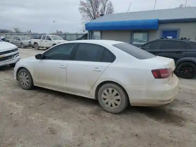 3VW267AJ5GM226482 2016 VOLKSWAGEN JETTA-1