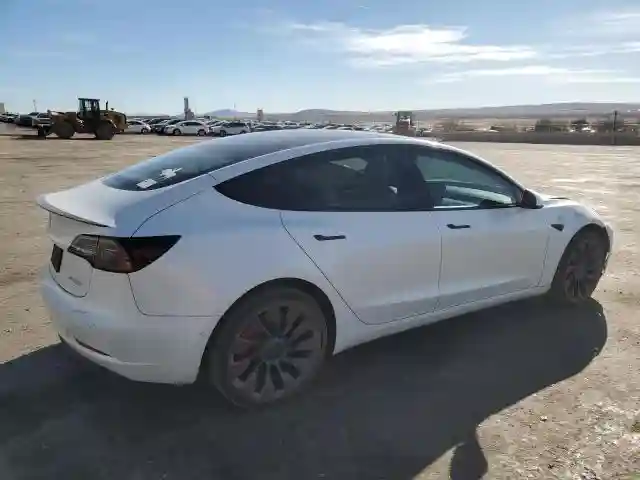 5YJ3E1EC3NF321725 2022 TESLA MODEL 3-2