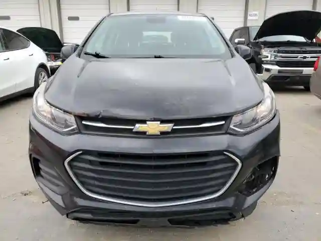 3GNCJKSBXHL187502 2017 CHEVROLET TRAX-4