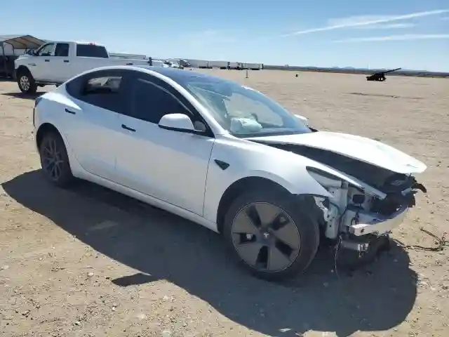 5YJ3E1EBXNF328856 2022 TESLA MODEL 3-3