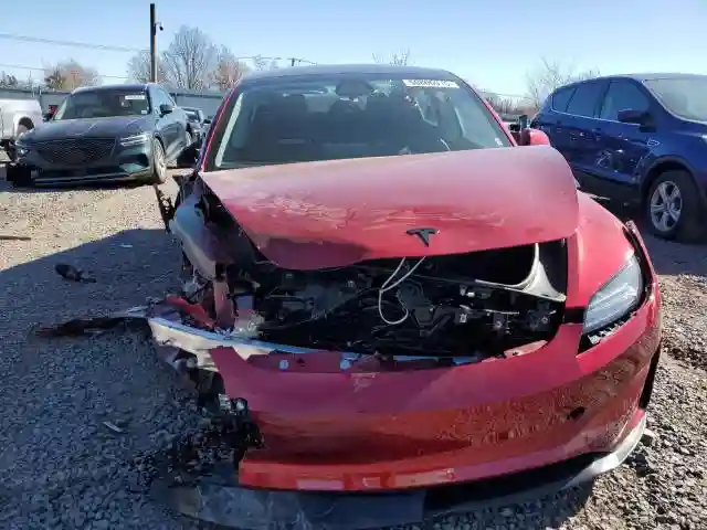 5YJ3E1ET3RF810289 2024 TESLA MODEL 3-4
