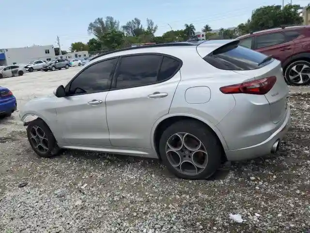 ZASPAJANXL7C99530 2020 ALFA ROMEO STELVIO-1
